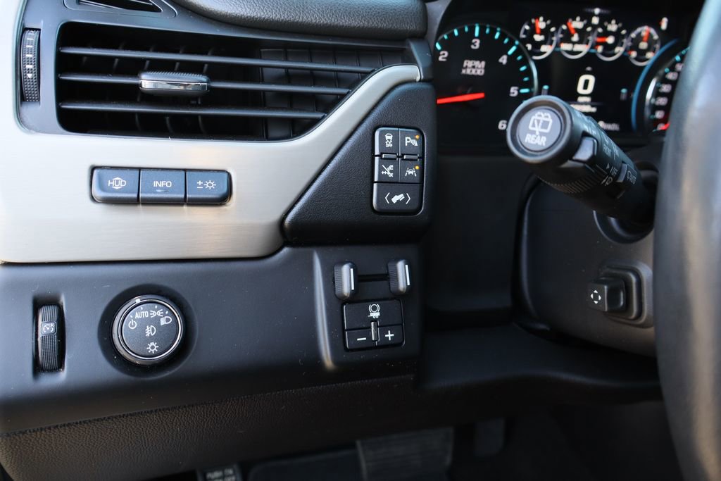 Used 2018 GMC Yukon XL Denali w/ Open Road Package image 12