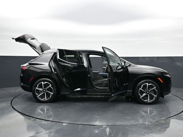 Used 2025 Chevrolet Equinox EV LT w/ Convenience Package FWD image 44