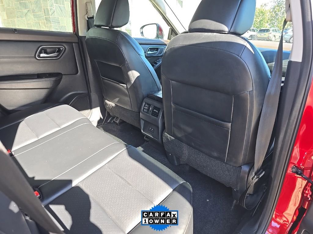 Used 2021 Nissan Rogue SV w/ Premium Package image 22