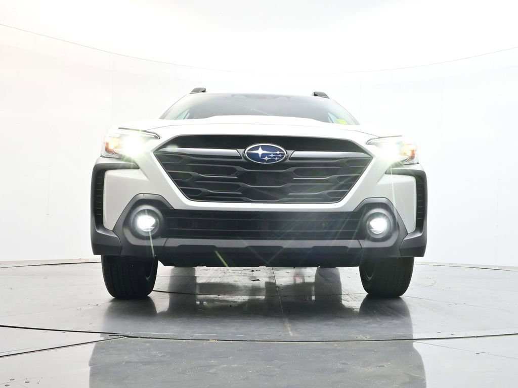 Used 2025 Subaru Outback Onyx Edition w/ Popular Package #2 AWD/4WD image 27