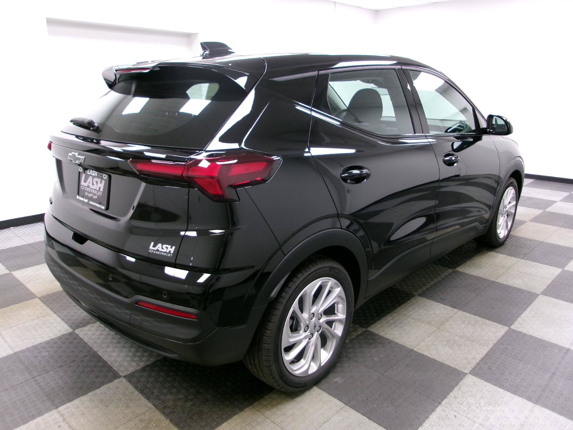 New 2027 Chevrolet Bolt LT w/ Comfort Package FWD image 13