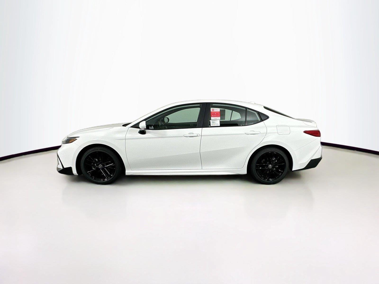New 2026 Toyota Camry SE w/ Convenience Package FWD image 9