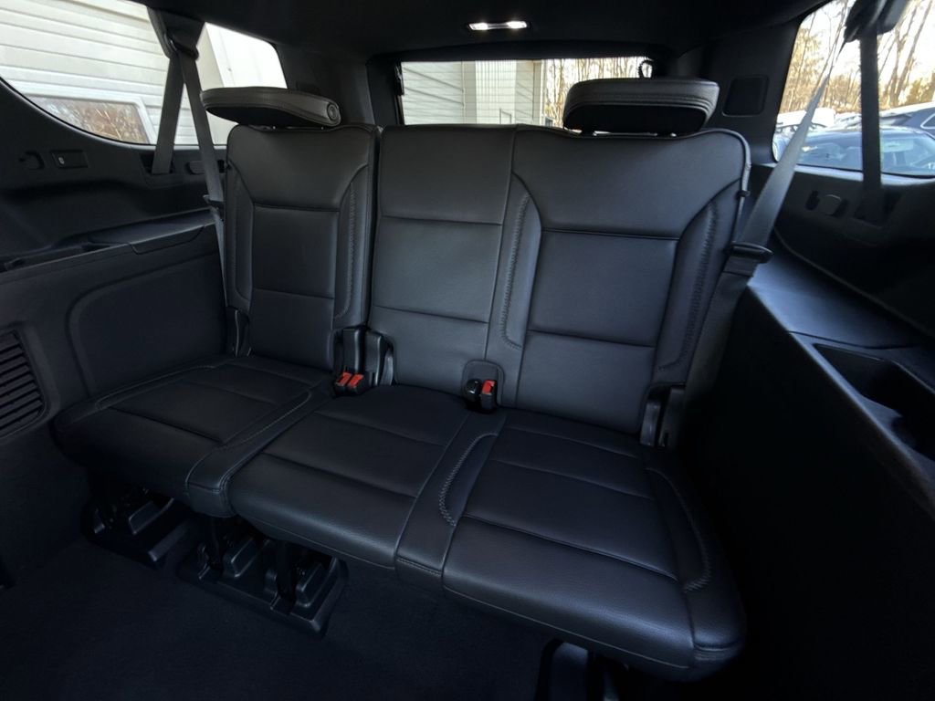 Used 2024 GMC Yukon XL Denali image 24