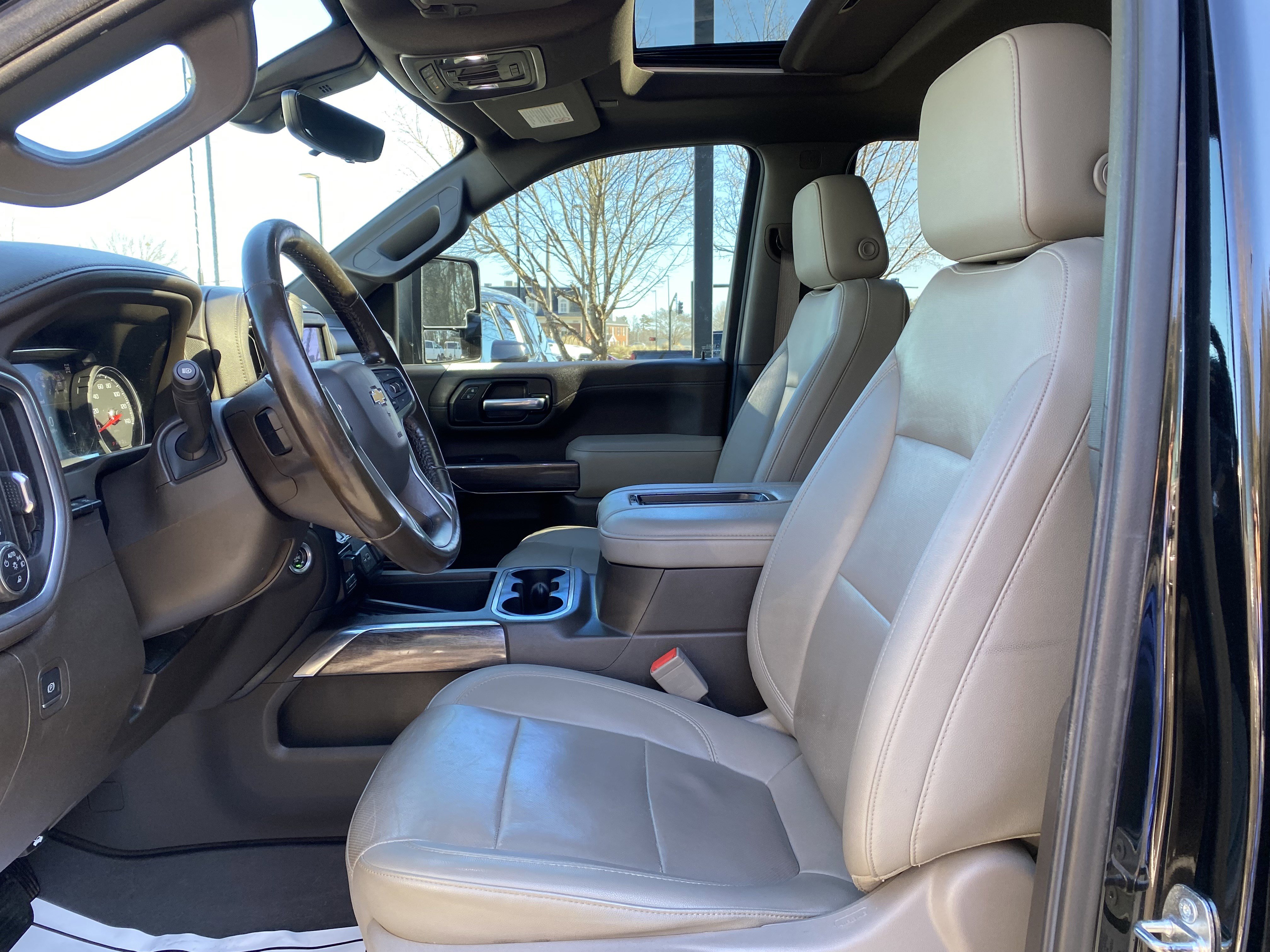 Used 2022 Chevrolet Silverado 2500 LTZ w/ LTZ Premium Texas Edition image 17