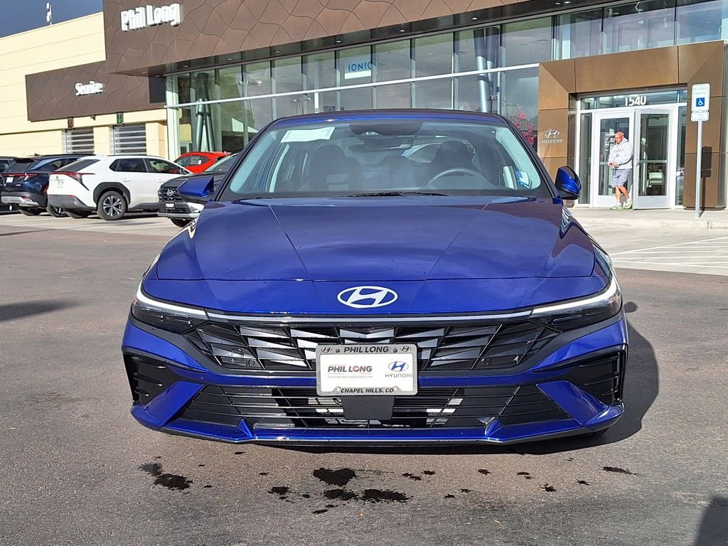 Used 2024 Hyundai Elantra SEL w/ Convenience Package image 8