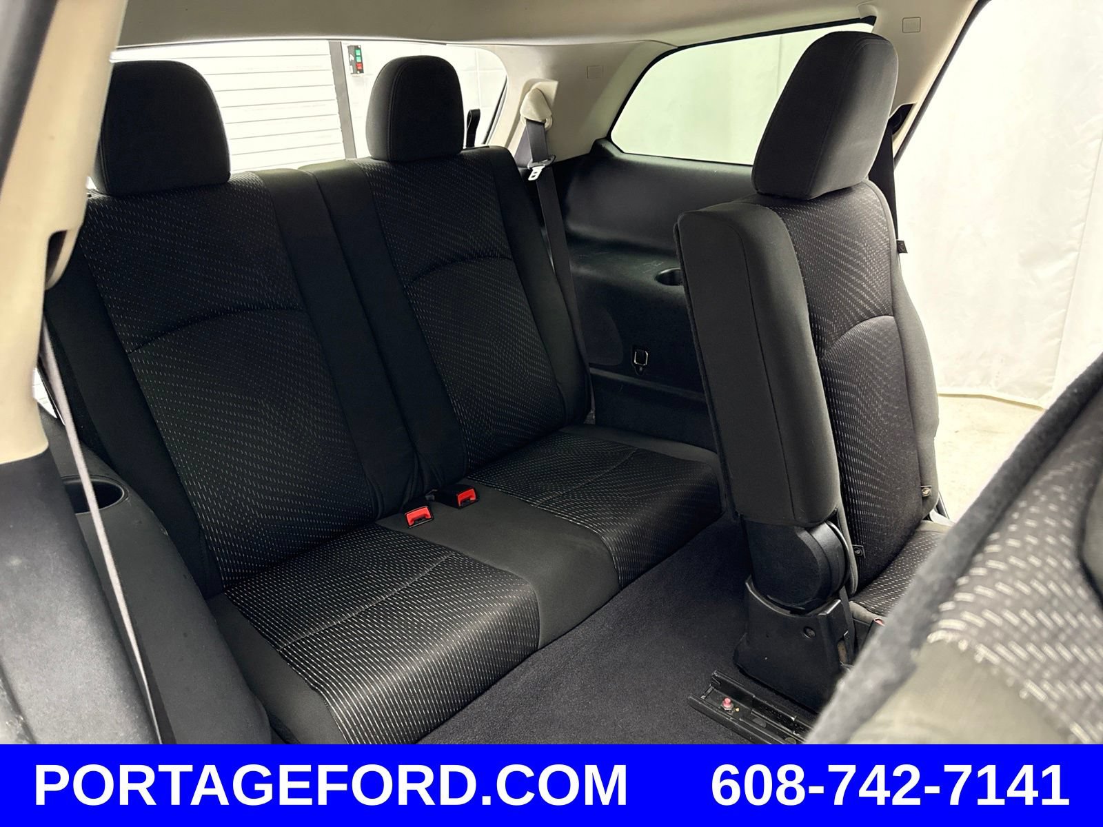 Used 2019 Dodge Journey SE FWD image 35