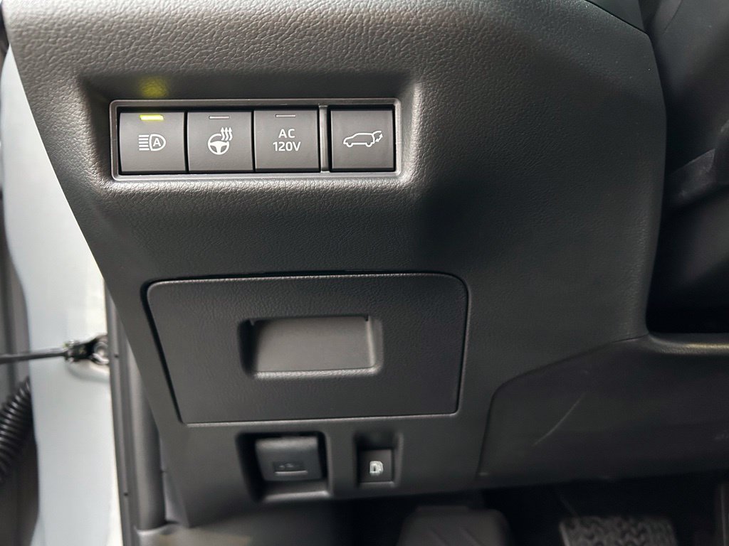 Used 2026 Toyota Grand Highlander AWD Hybrid image 17