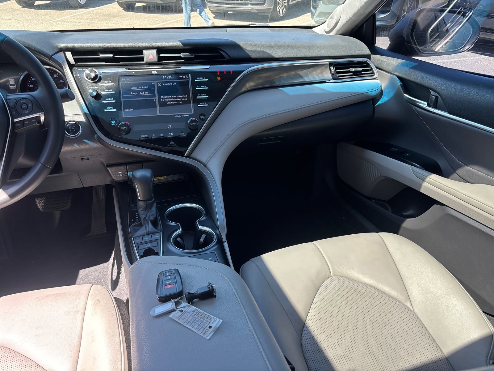 Used 2018 Toyota Camry XSE w/ Audio Package FWD image 31