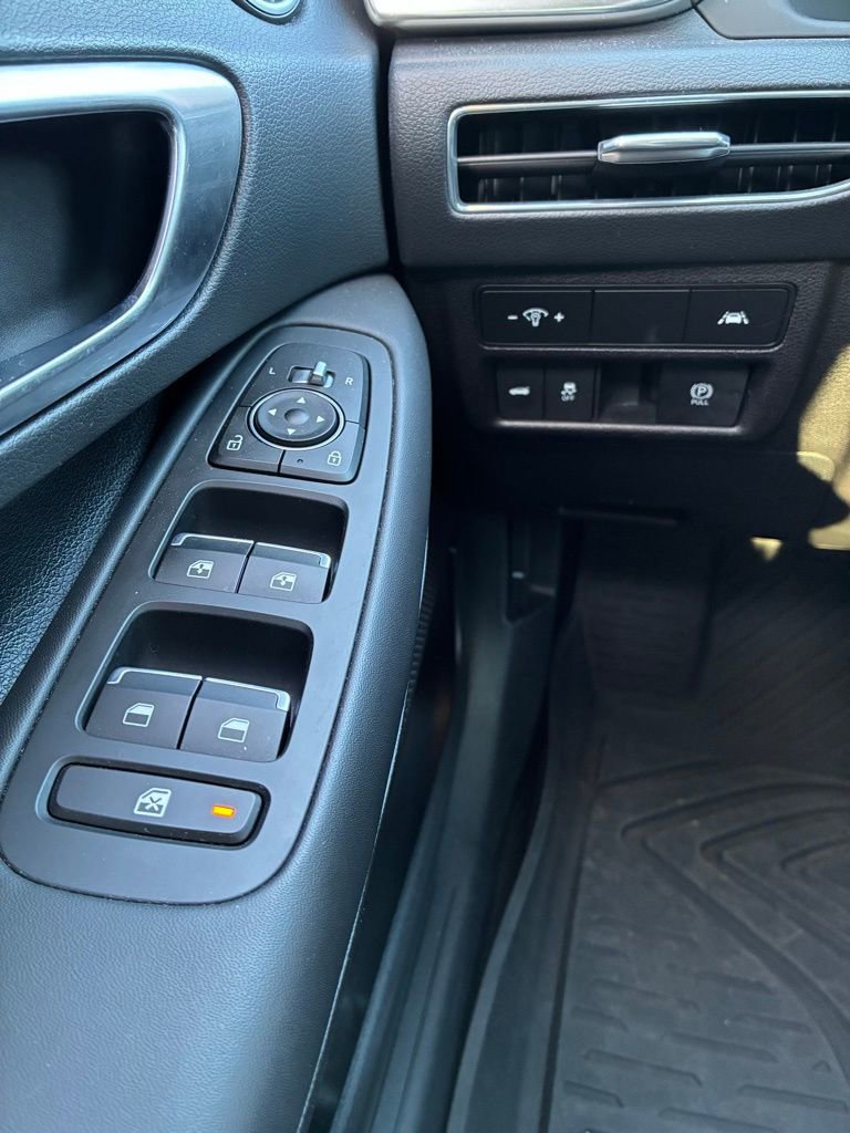 Used 2023 Hyundai Sonata SEL w/ Convenience Package image 23