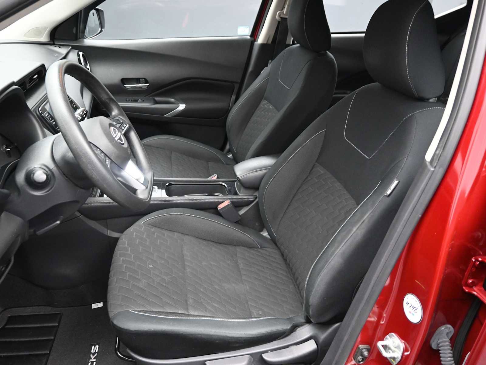 Used 2022 Nissan Kicks SV w/ Interior Electronics Package image 10