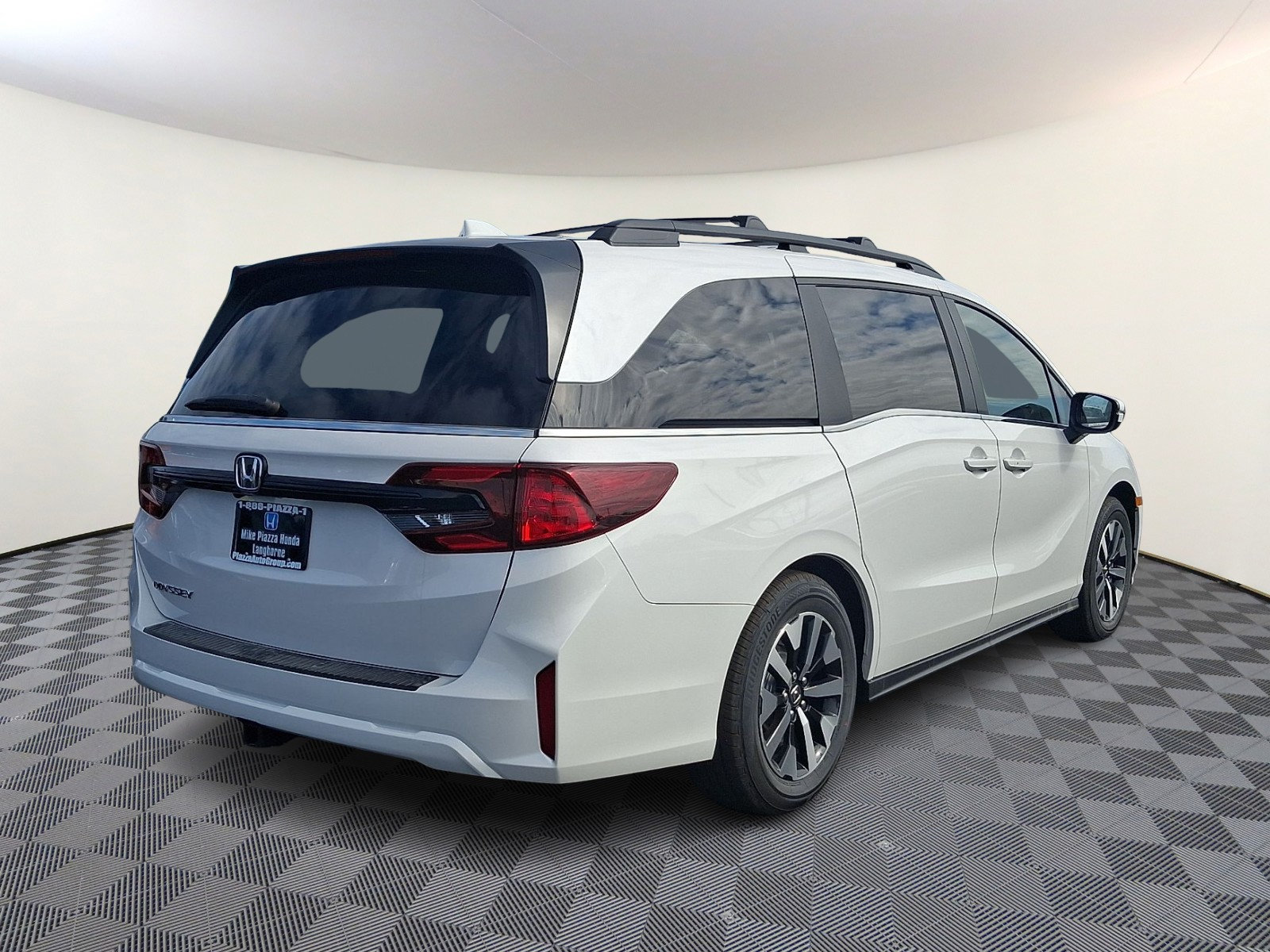 New 2026 Honda Odyssey EX-L image 4