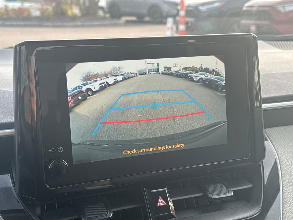 Used 2025 Toyota Corolla LE image 22