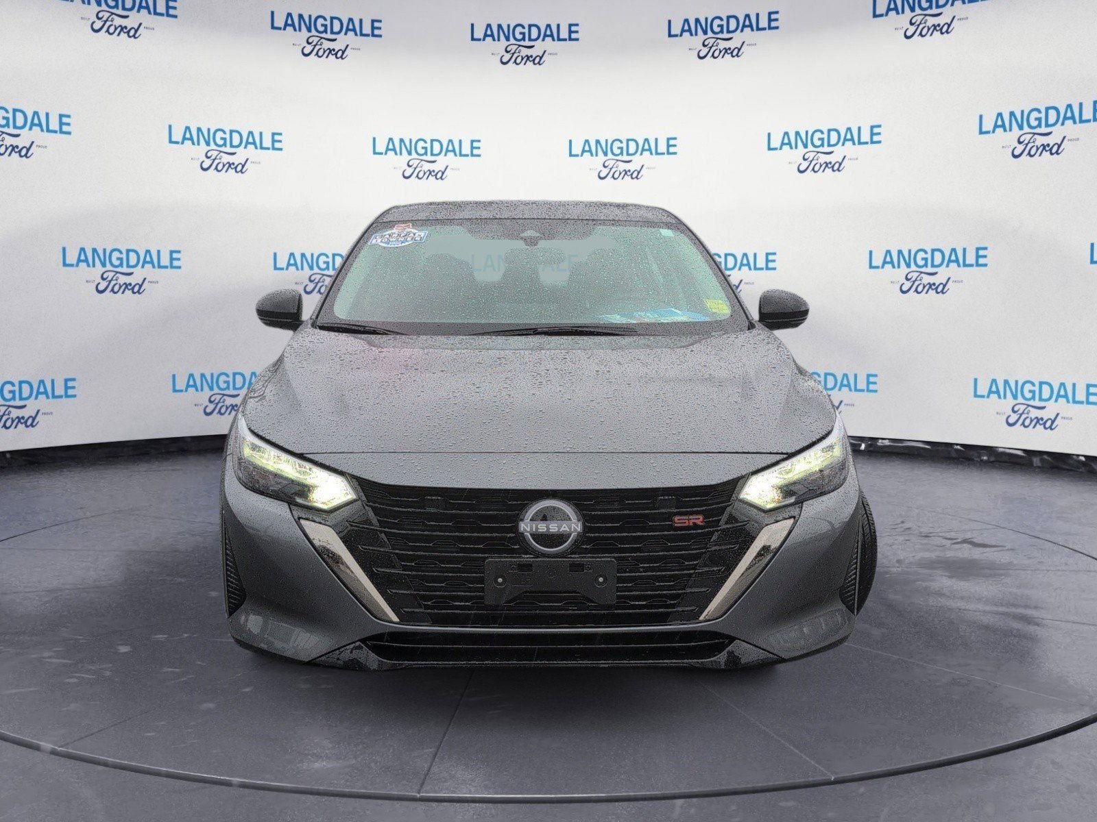 Used 2025 Nissan Sentra SR w/ SR Premium Package FWD image 12