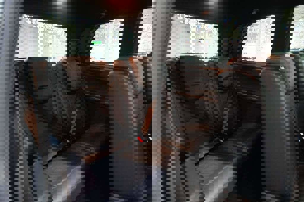 Used 2018 Mercedes-Benz GLS 550 4MATIC w/ Driver Assistance Package image 28