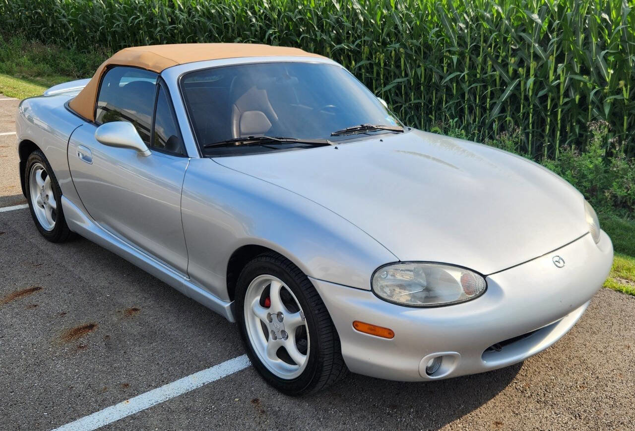 Used 1999 MAZDA MX-5 Miata image 18