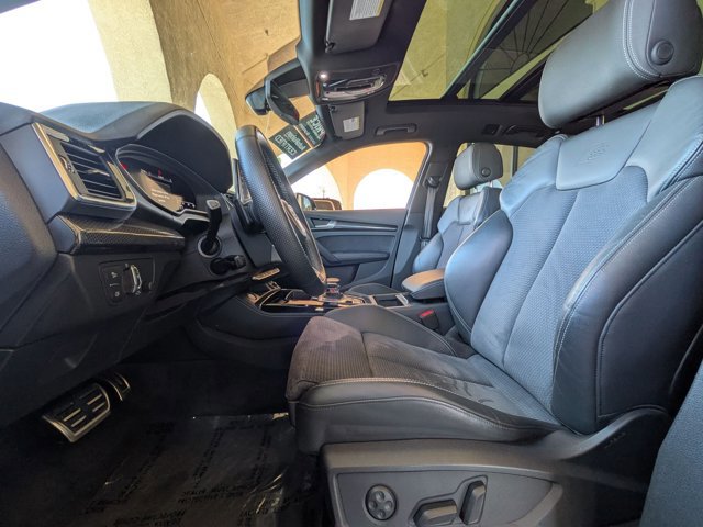 Used 2022 Audi SQ5 Premium Plus w/ Premium Plus Package image 17