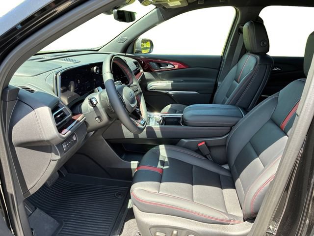 New 2026 Chevrolet Traverse RS w/ LPO, Floor Liner Package AWD/4WD image 11