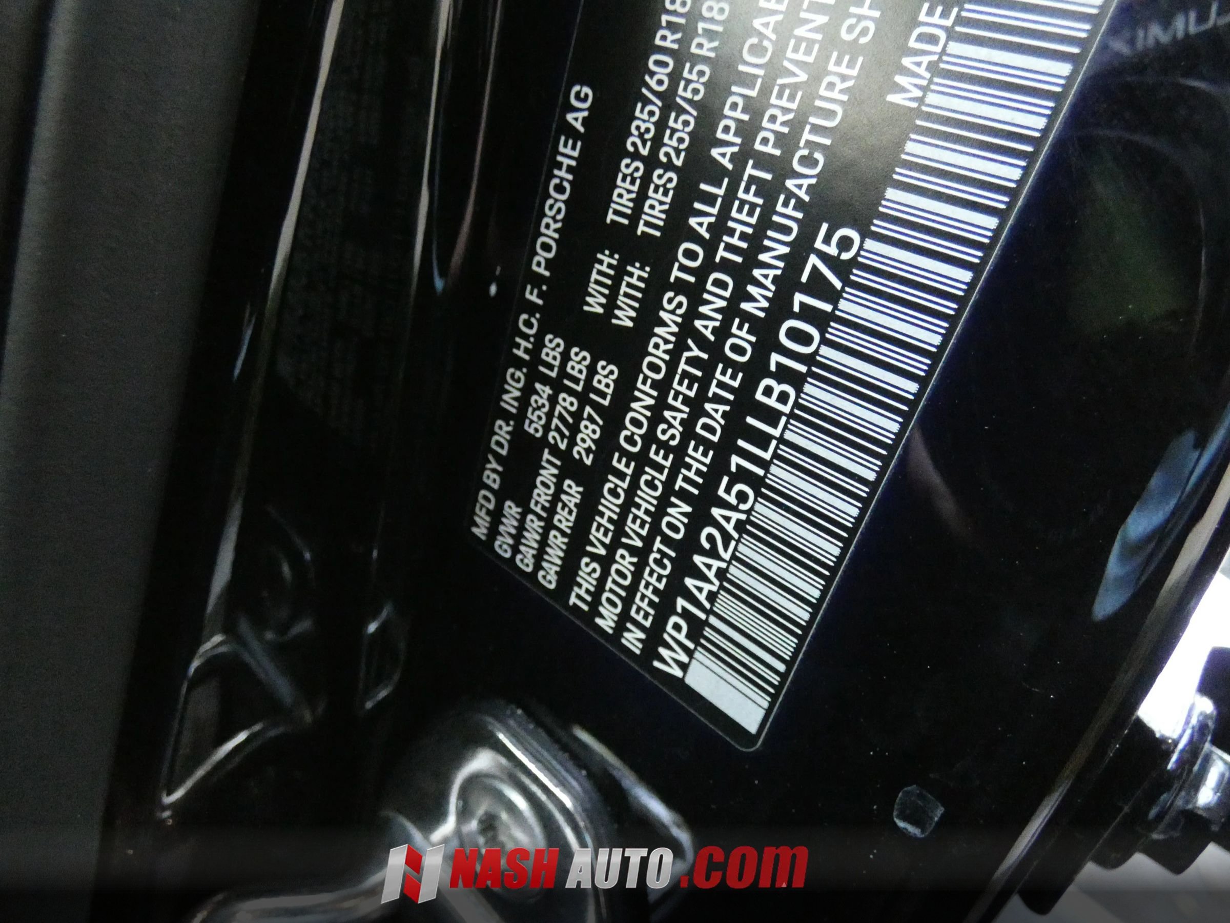 Used 2020 Porsche Macan AWD/4WD image 74