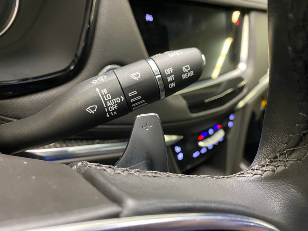 Used 2023 Cadillac XT5 Sportv image 30