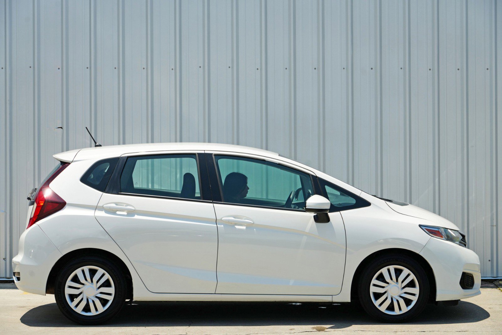Used 2020 Honda Fit LX image 44