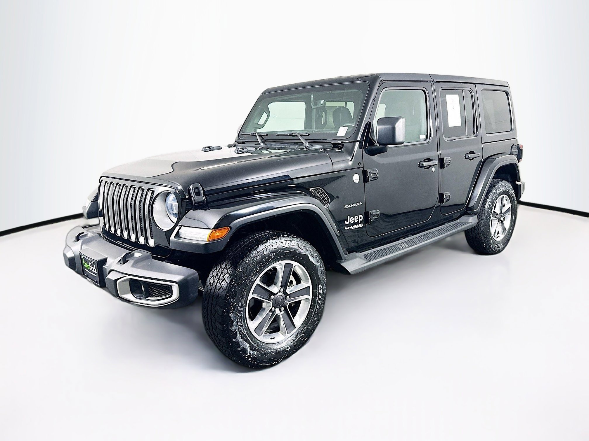 Used 2021 Jeep Wrangler Unlimited Sahara image 3