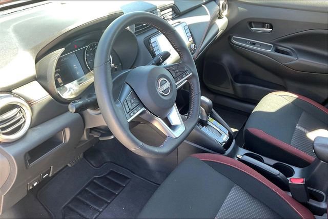 Certified 2025 Nissan Versa SR w/ Trunk Package image 12