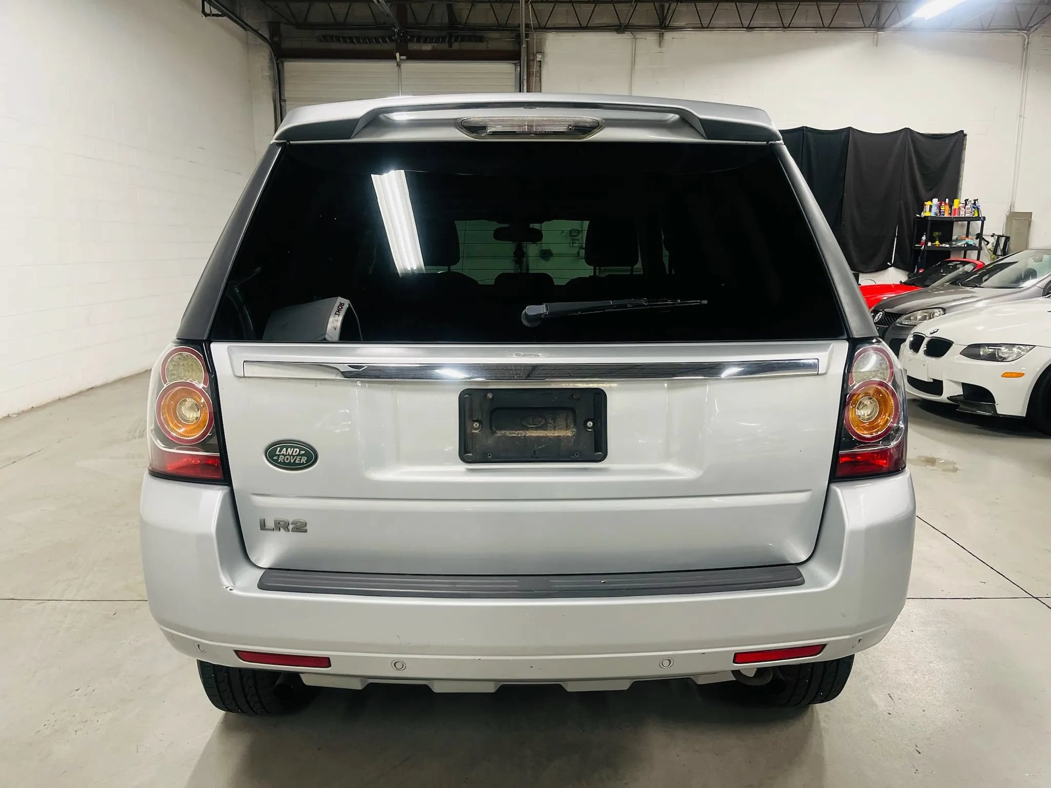 Used 2013 Land Rover LR2 HSE AWD/4WD image 7