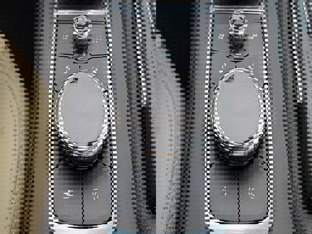 Certified 2023 Cadillac CT5 Luxury w/ Sun And Sound Package image 31