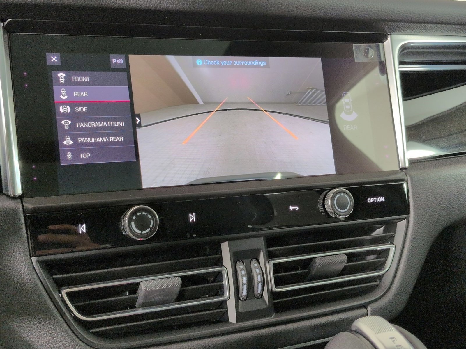 New 2026 Porsche Macan S AWD/4WD image 13