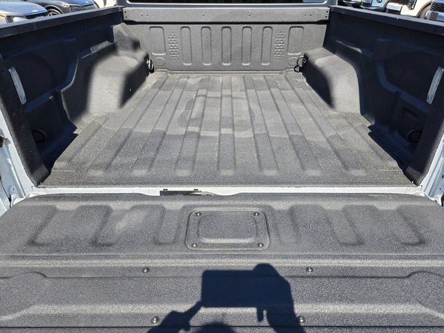 Used 2024 Jeep Gladiator Sport AWD/4WD image 18