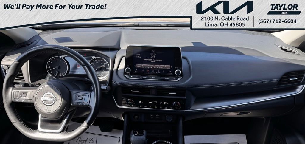 Used 2024 Nissan Rogue SV w/ SV Premium Package AWD/4WD image 11