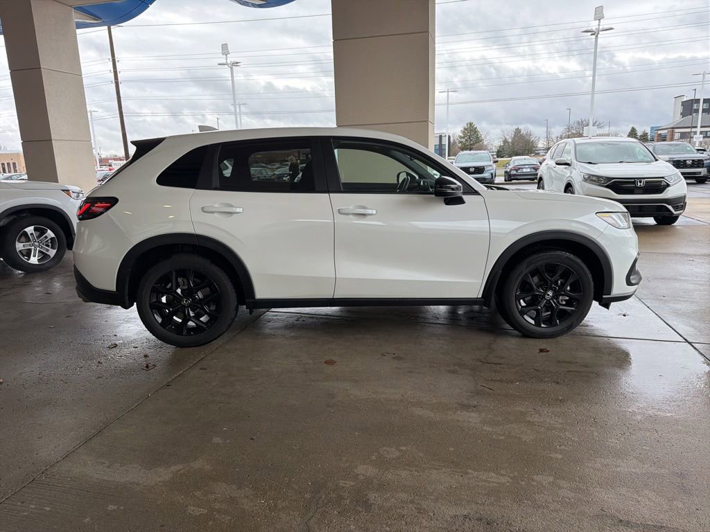Certified 2024 Honda HR-V Sport image 6