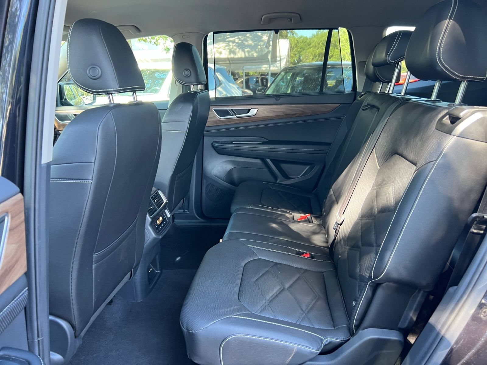 Used 2026 Volkswagen Atlas SE FWD image 41