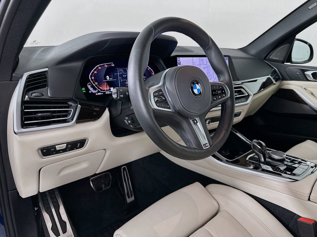 Used 2019 BMW X5 xDrive50i w/ M Sport Package AWD/4WD image 9
