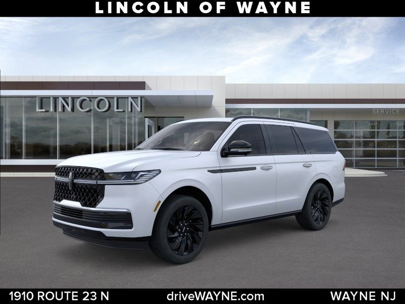 New 2025 Lincoln Navigator Reserve w/ Jet Appearance Package image 1