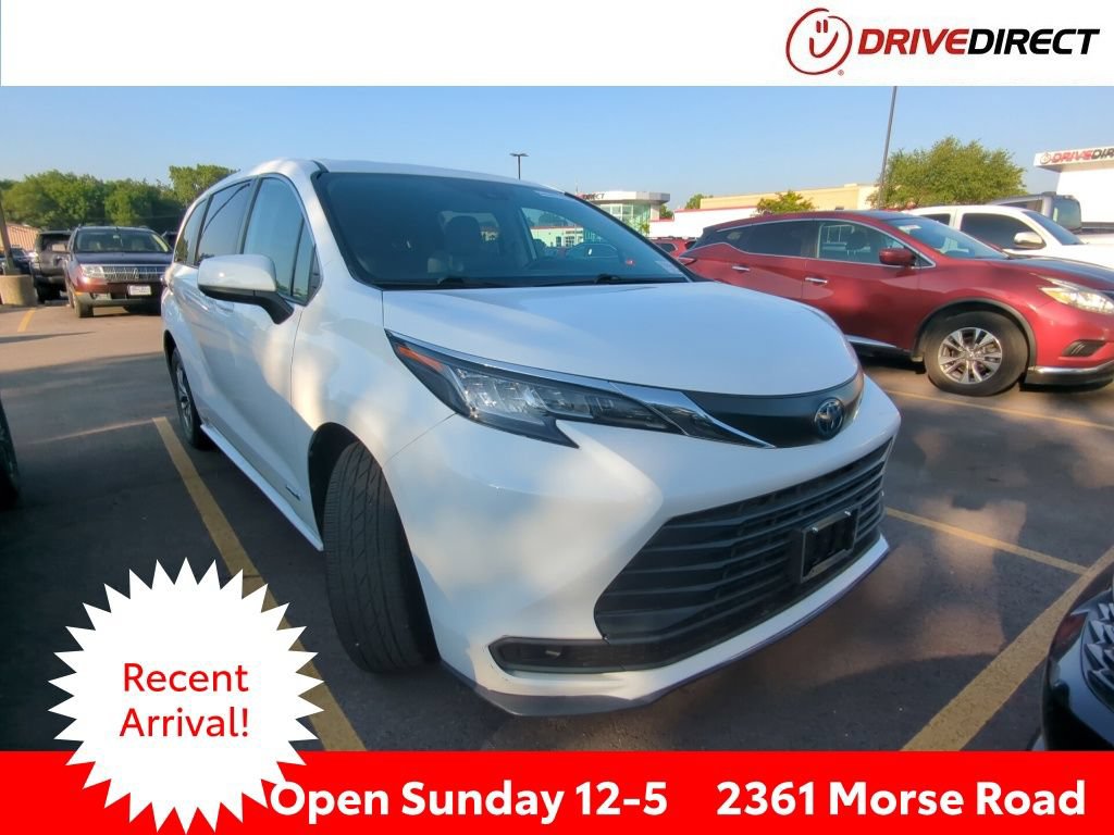 Used 2021 Toyota Sienna LE