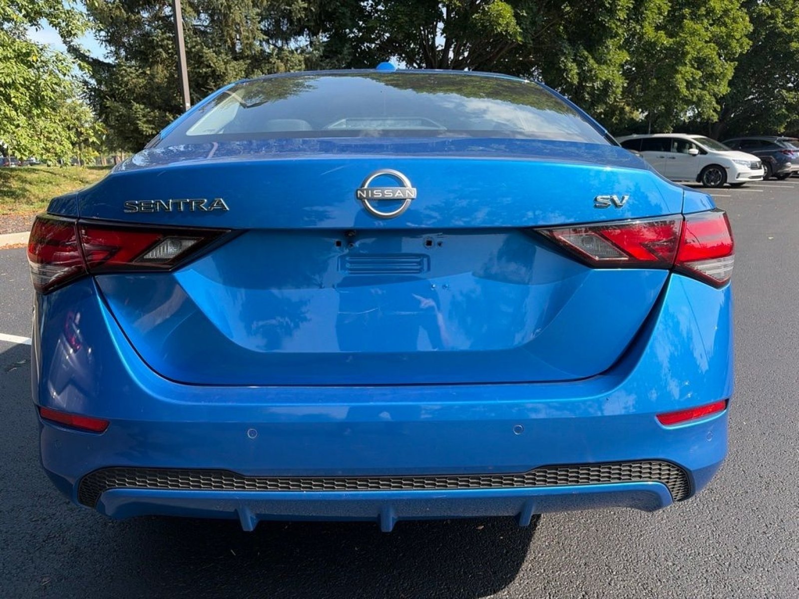 Used 2024 Nissan Sentra SV FWD image 7