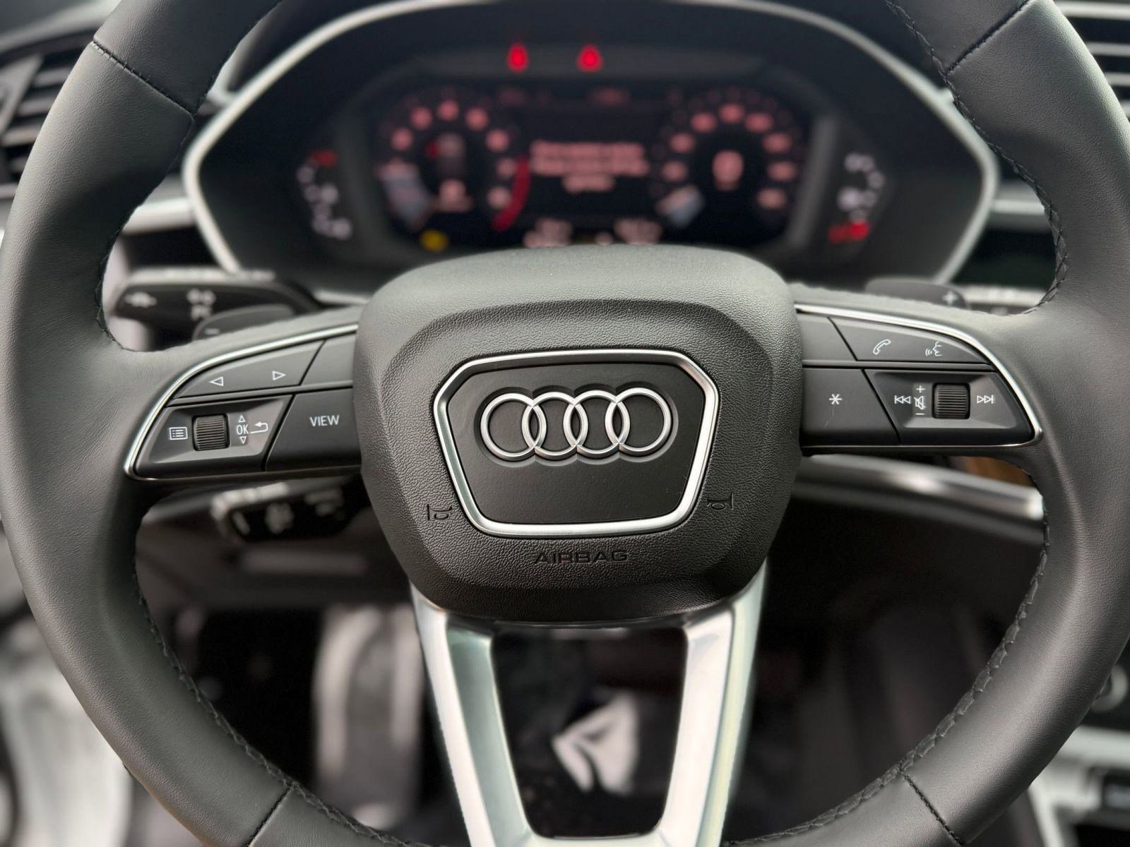 New 2025 Audi Q3 2.0T Premium image 15