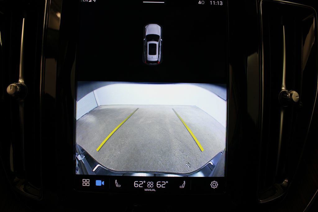 Used 2023 Volvo XC60 B5 Ultimate image 15