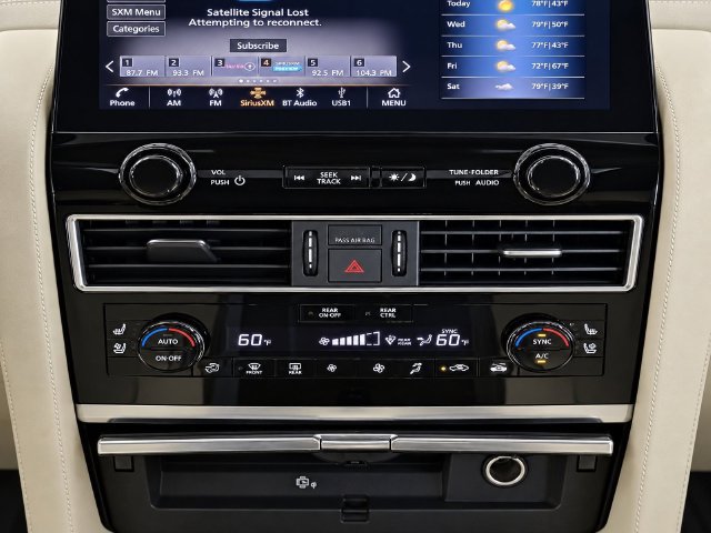 Used 2024 INFINITI QX80 Sensory AWD/4WD image 10