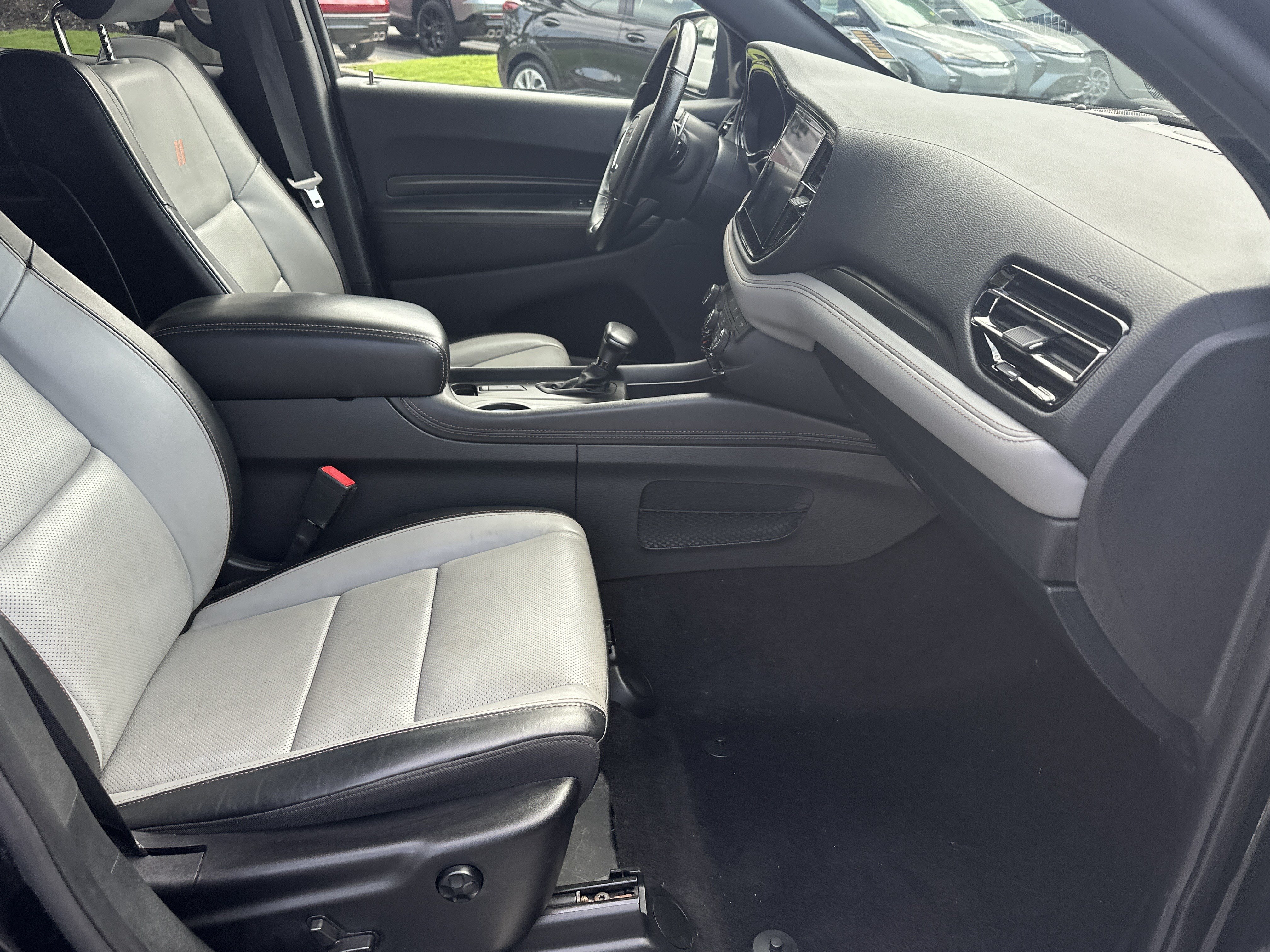 Used 2021 Dodge Durango R/T w/ Blacktop Package AWD/4WD image 10