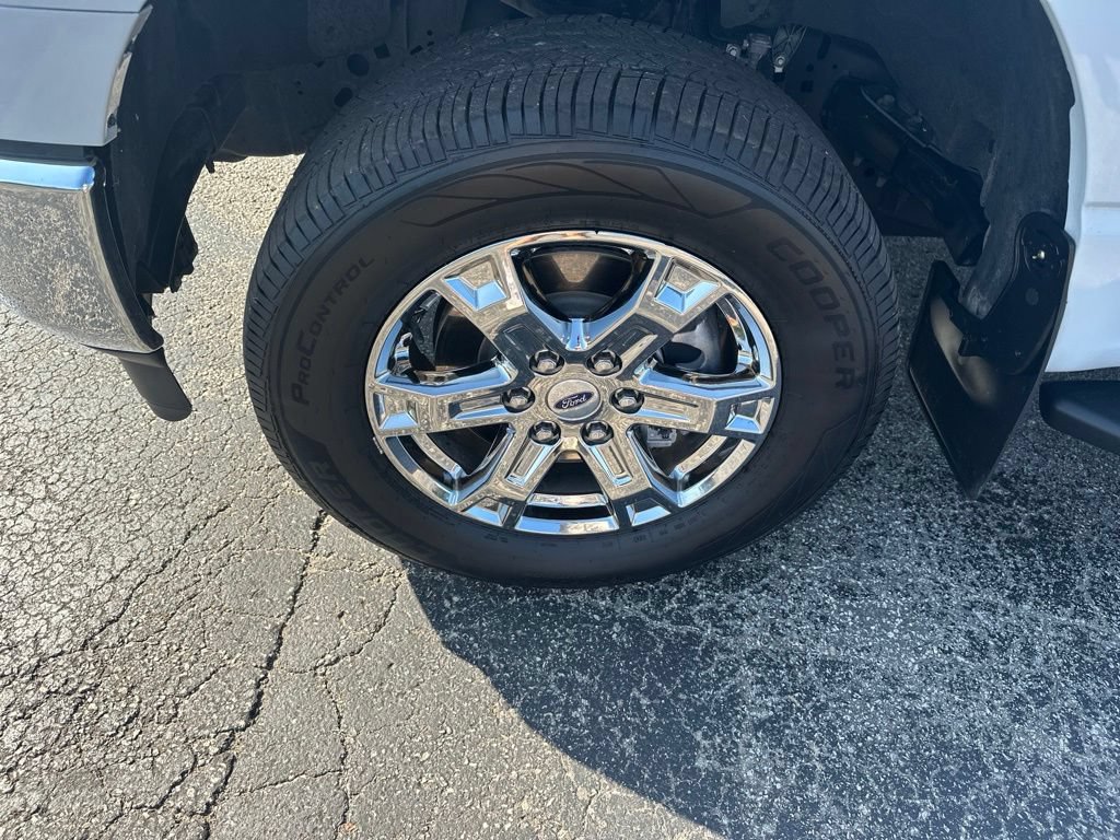 Used 2021 Ford F150 XLT w/ Equipment Group 302A High RWD image 9
