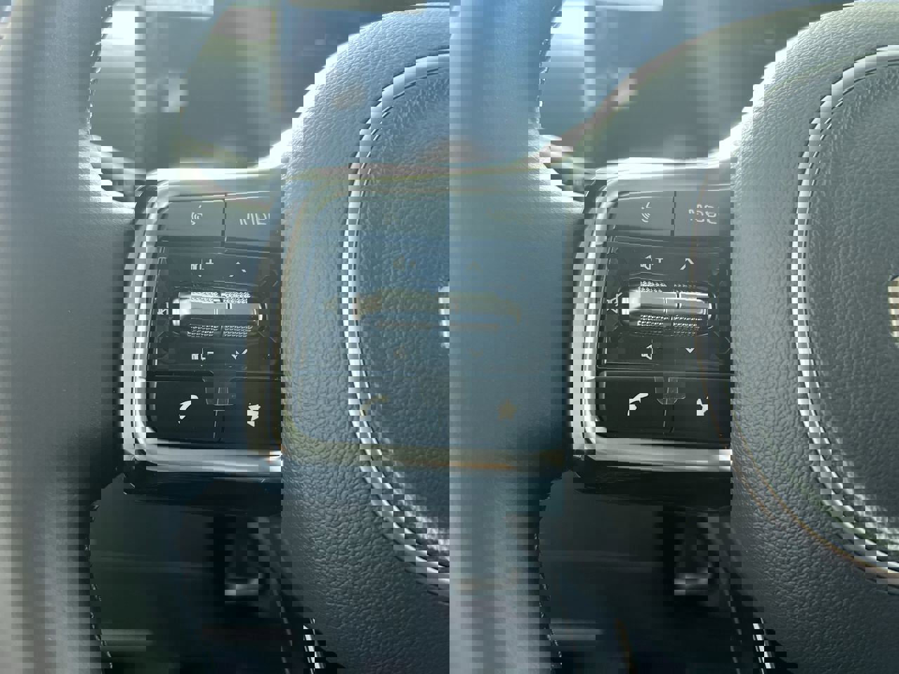 New 2026 Kia Sorento EX image 18