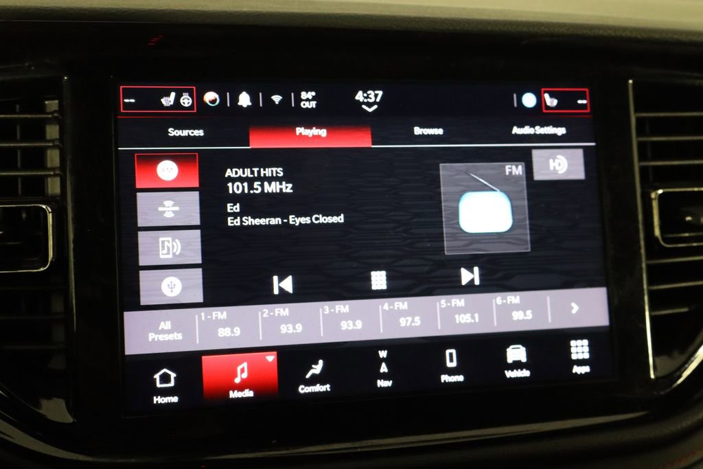 Used 2024 Dodge Durango R/T w/ Blacktop Package RWD image 29