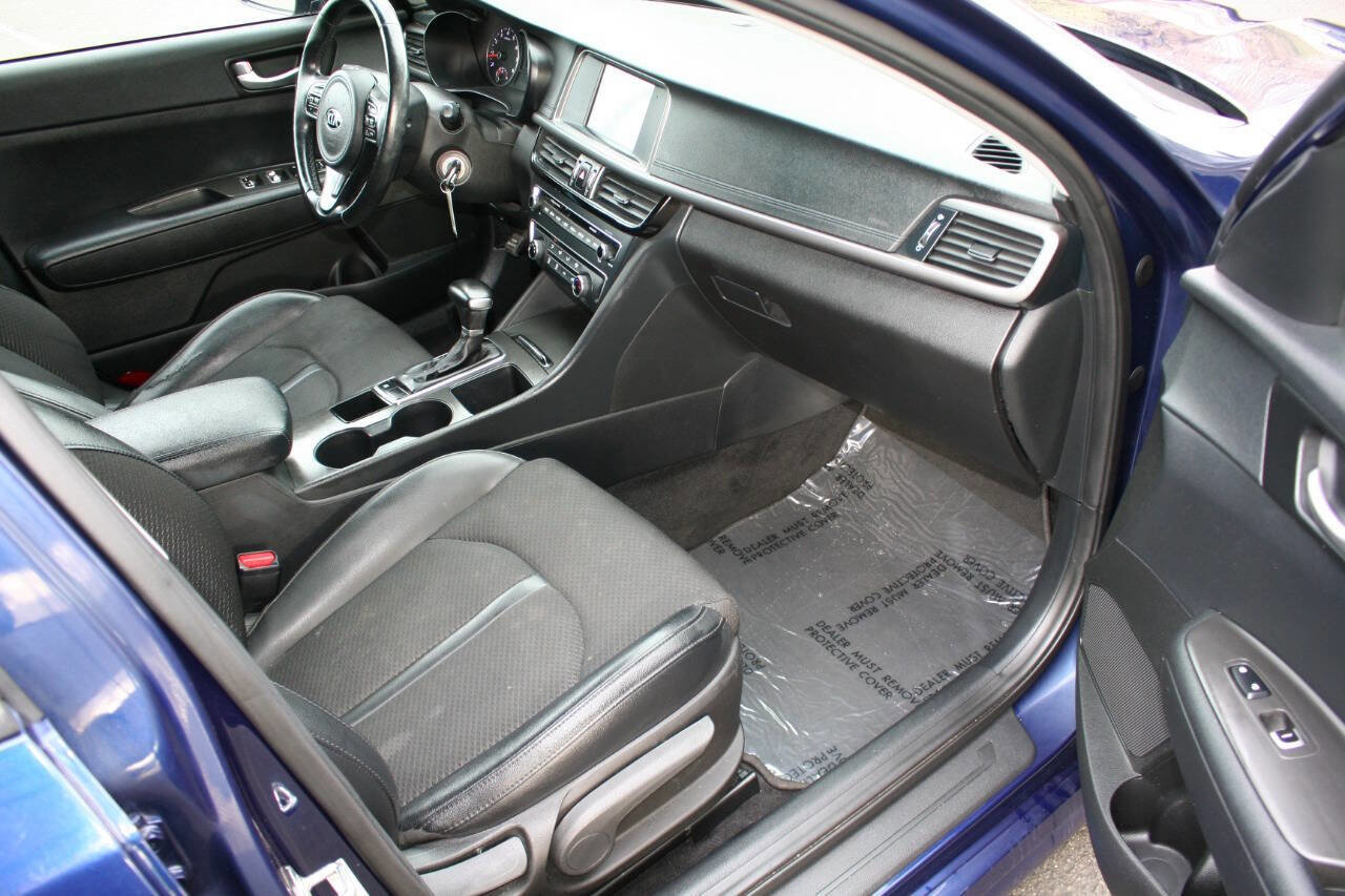 Used 2018 Kia Optima S image 17