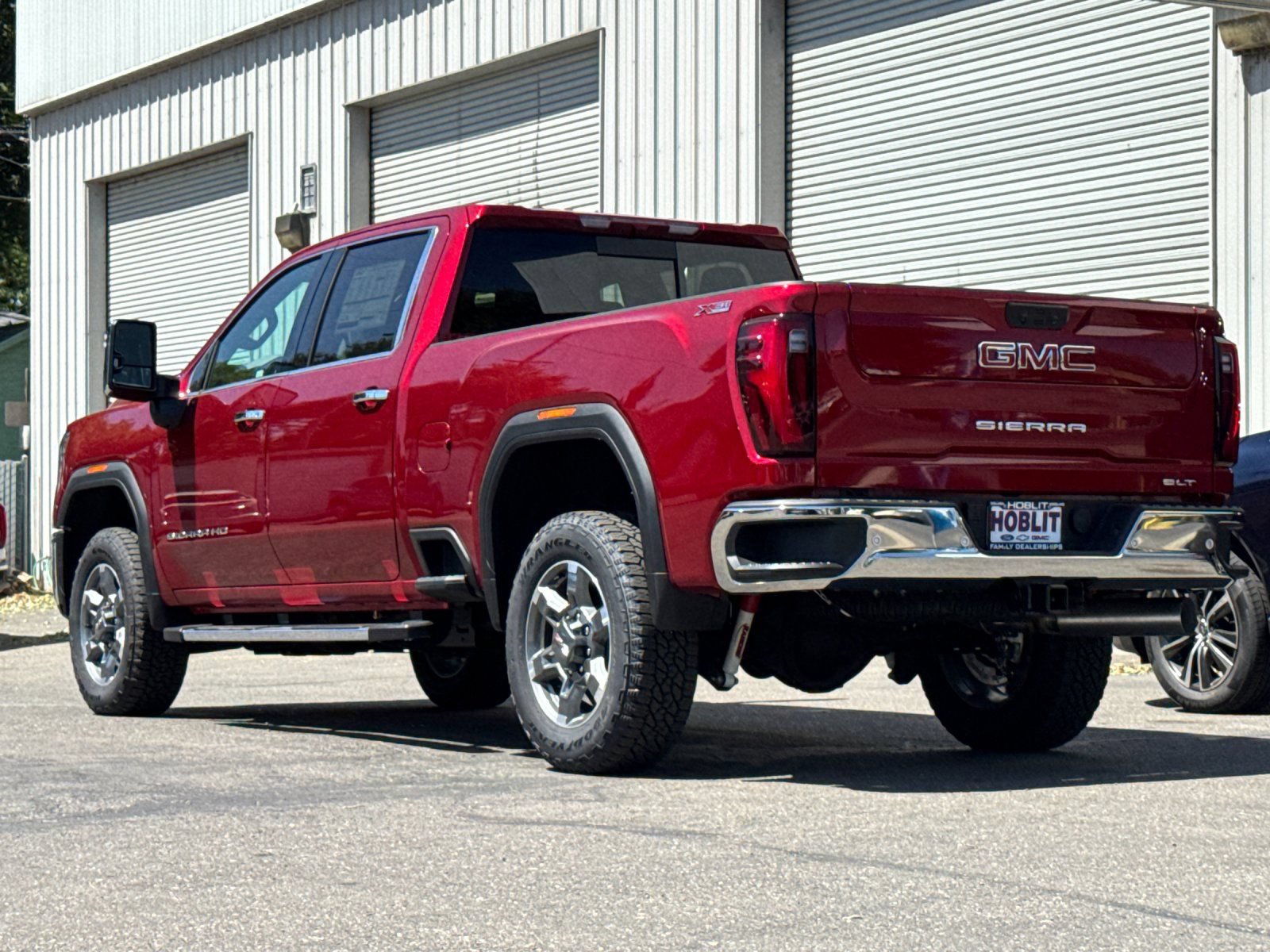 New 2026 GMC Sierra 2500 SLT w/ SLT Premium Package AWD/4WD image 5