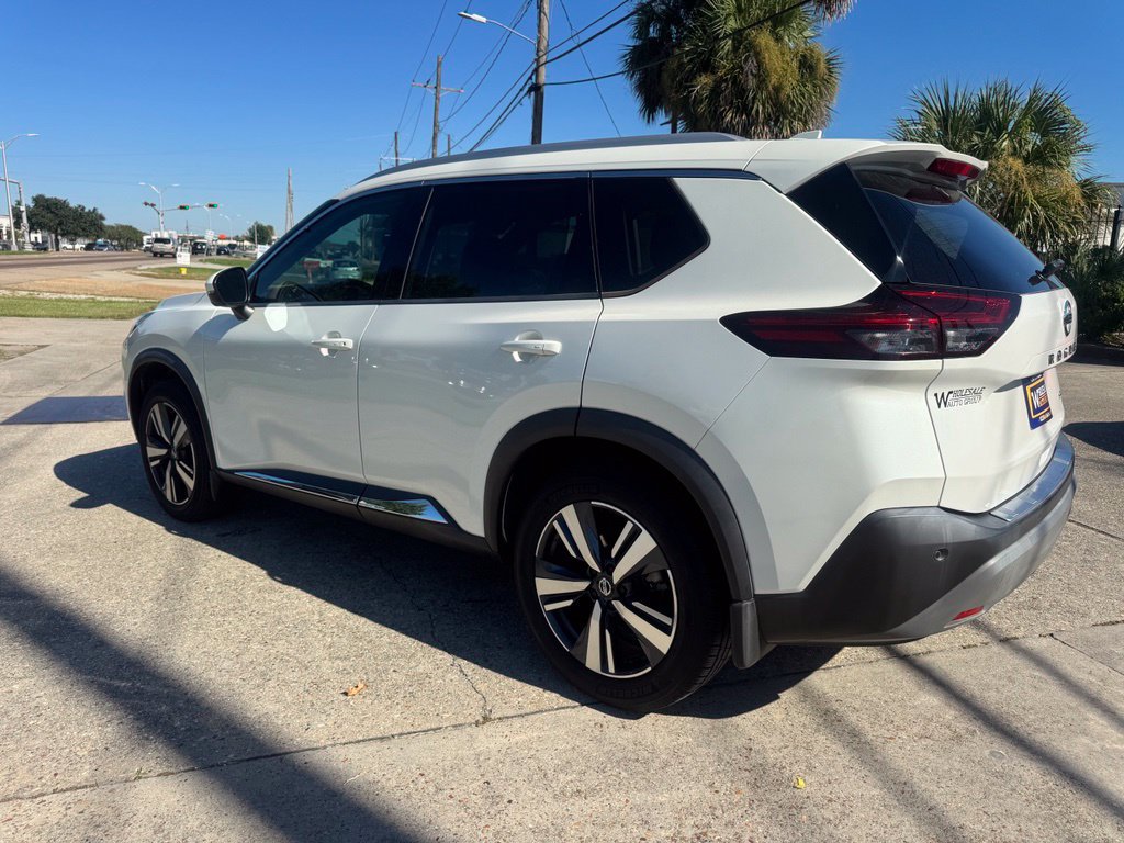 Used 2021 Nissan Rogue SL w/ Premium Package FWD image 6