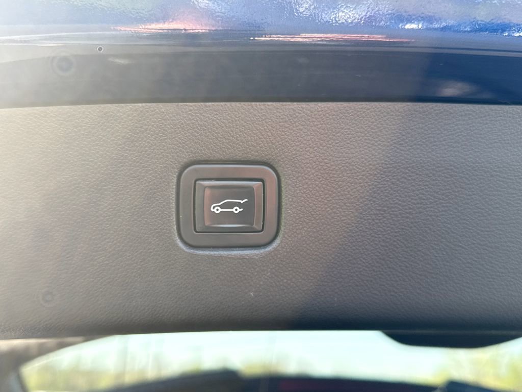 Certified 2022 Chevrolet Blazer LT AWD/4WD image 34