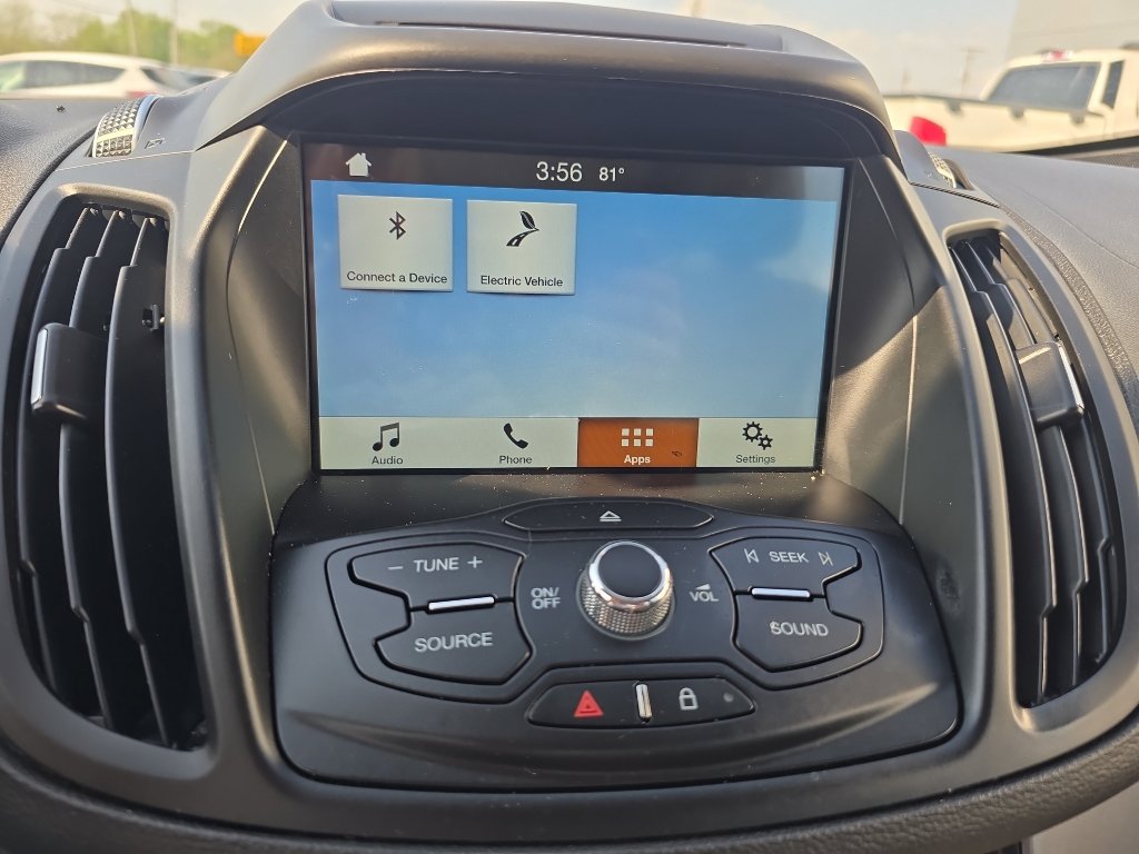 Used 2016 Ford C-MAX SE w/ Equipment Group 202A FWD image 23