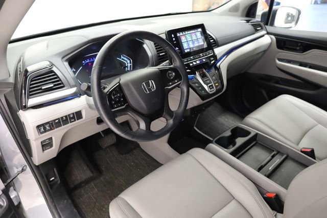 Used 2024 Honda Odyssey Touring image 9